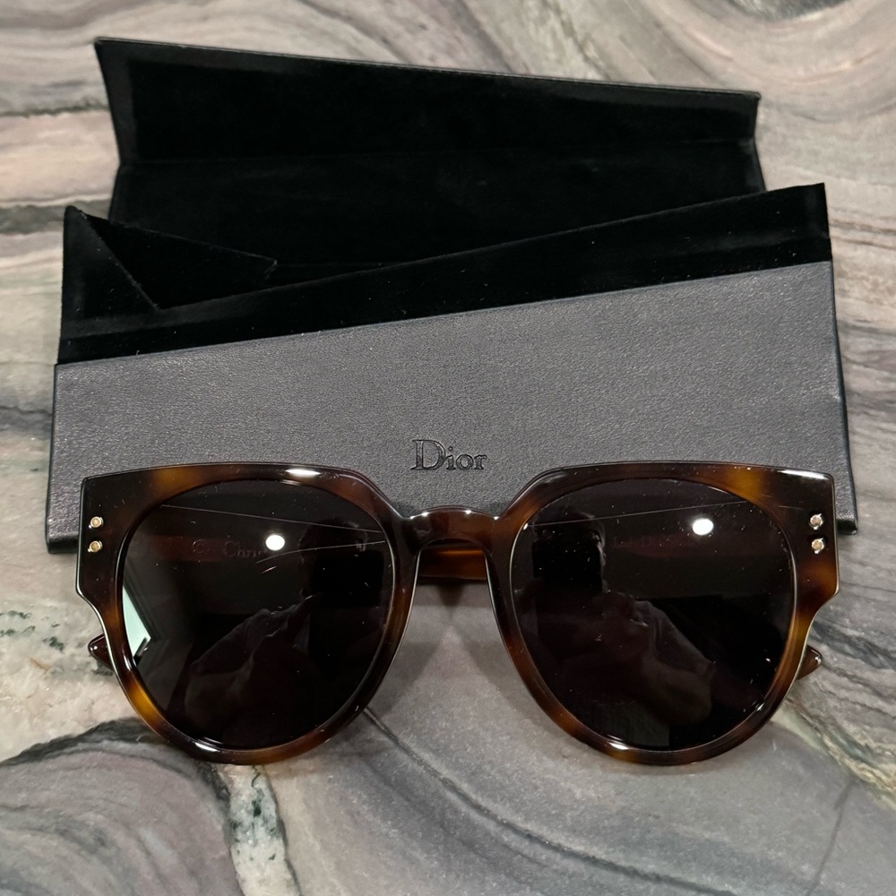 DIOR Tortoiseshell & Gold Sunglasses NIB!! - Picture 9 of 16